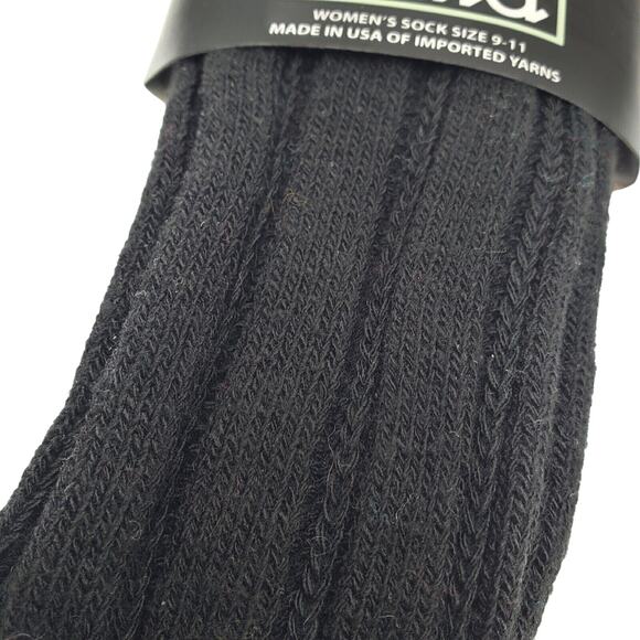 B.Ella Black Ribbed Socks Ankle Dress Size 9-11 #3740 Viscose Acrylic Blend Crew - Picture 2 of 3